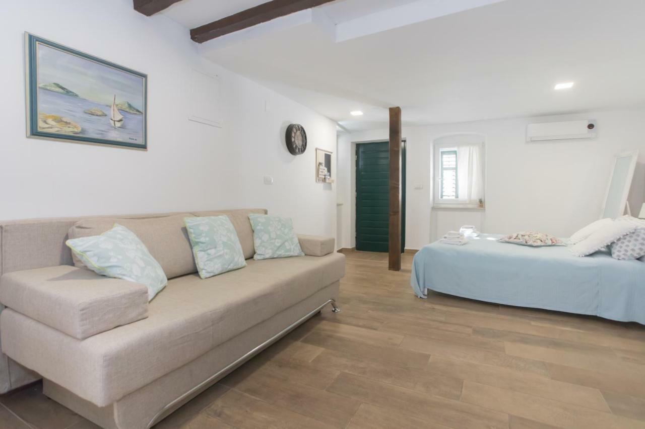 Aurum Apartment Šibenik Esterno foto